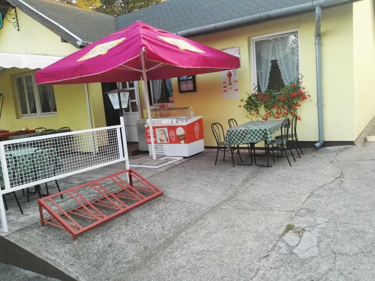 Vadasa Motel Es Etterem Hegyhatszentjakab Bagian luar foto